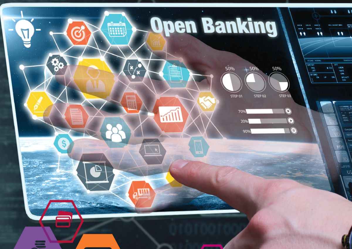 BANKING TECHNOLOGY TRENDS OUTLOOK TO 2025
