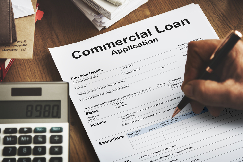 HOW CAN BANKS ACHIEVE THE BEST RESULTS WITH COMMERCIAL LOAN